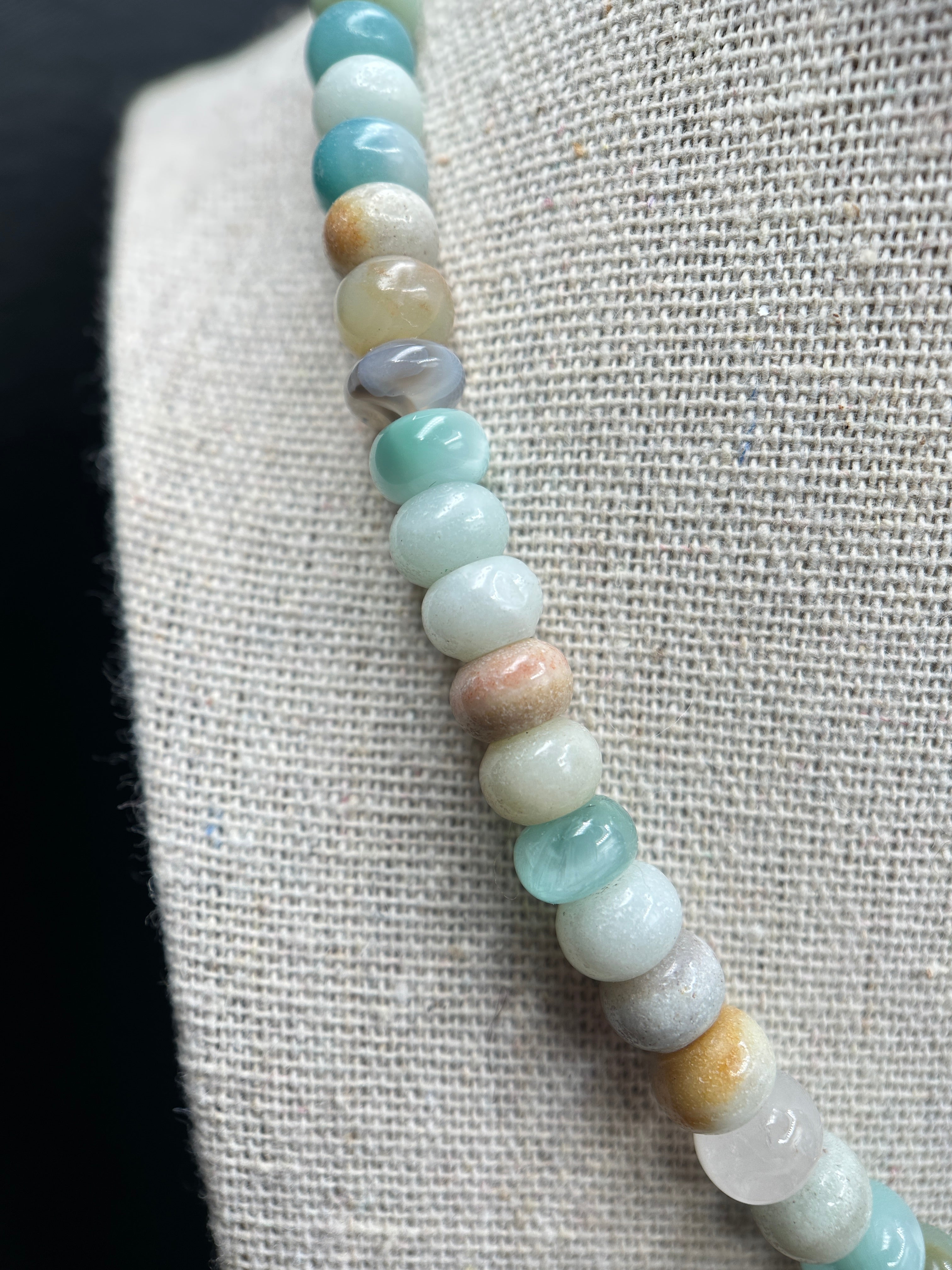 Seafoam Glow Necklace
