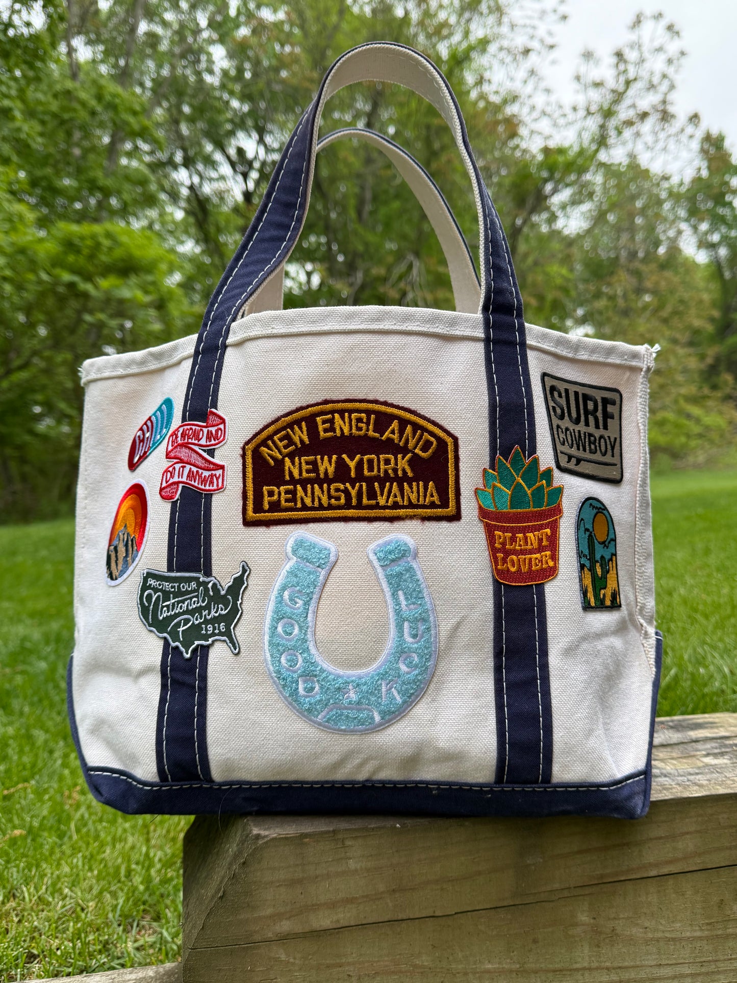 The Bicoastal Nomad Vintage 1990s LL Bean Boat & Tote Medium Navy
