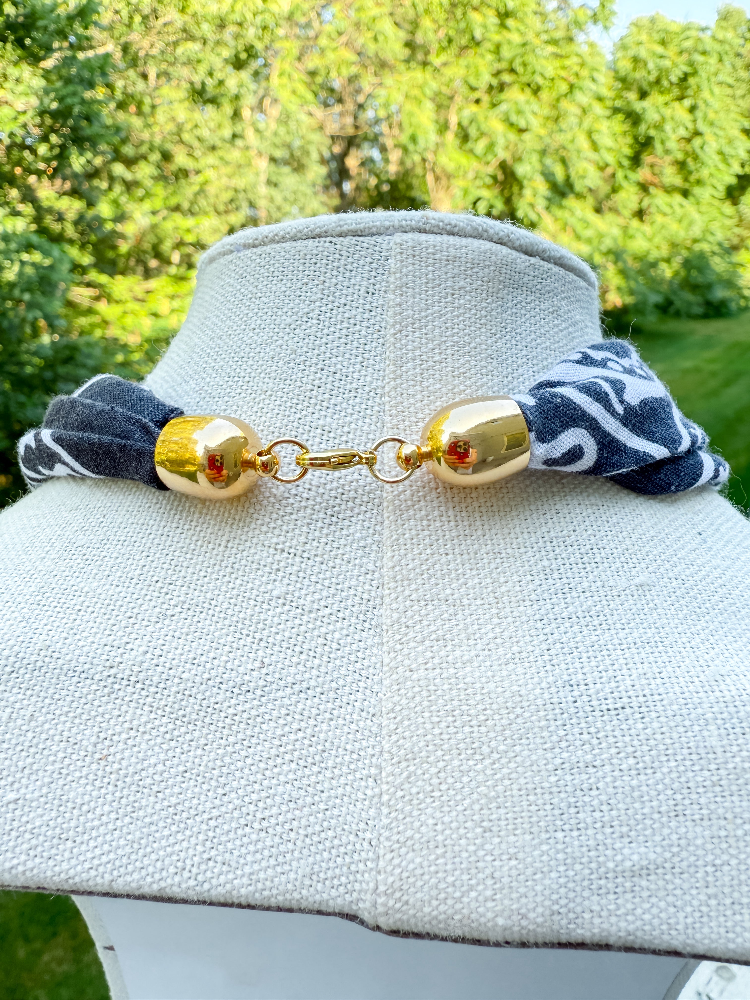 Noir + Light White Howlite Bandana Necklace