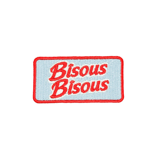 Rectangular patch with 'Bisous Bisous' text on a white background