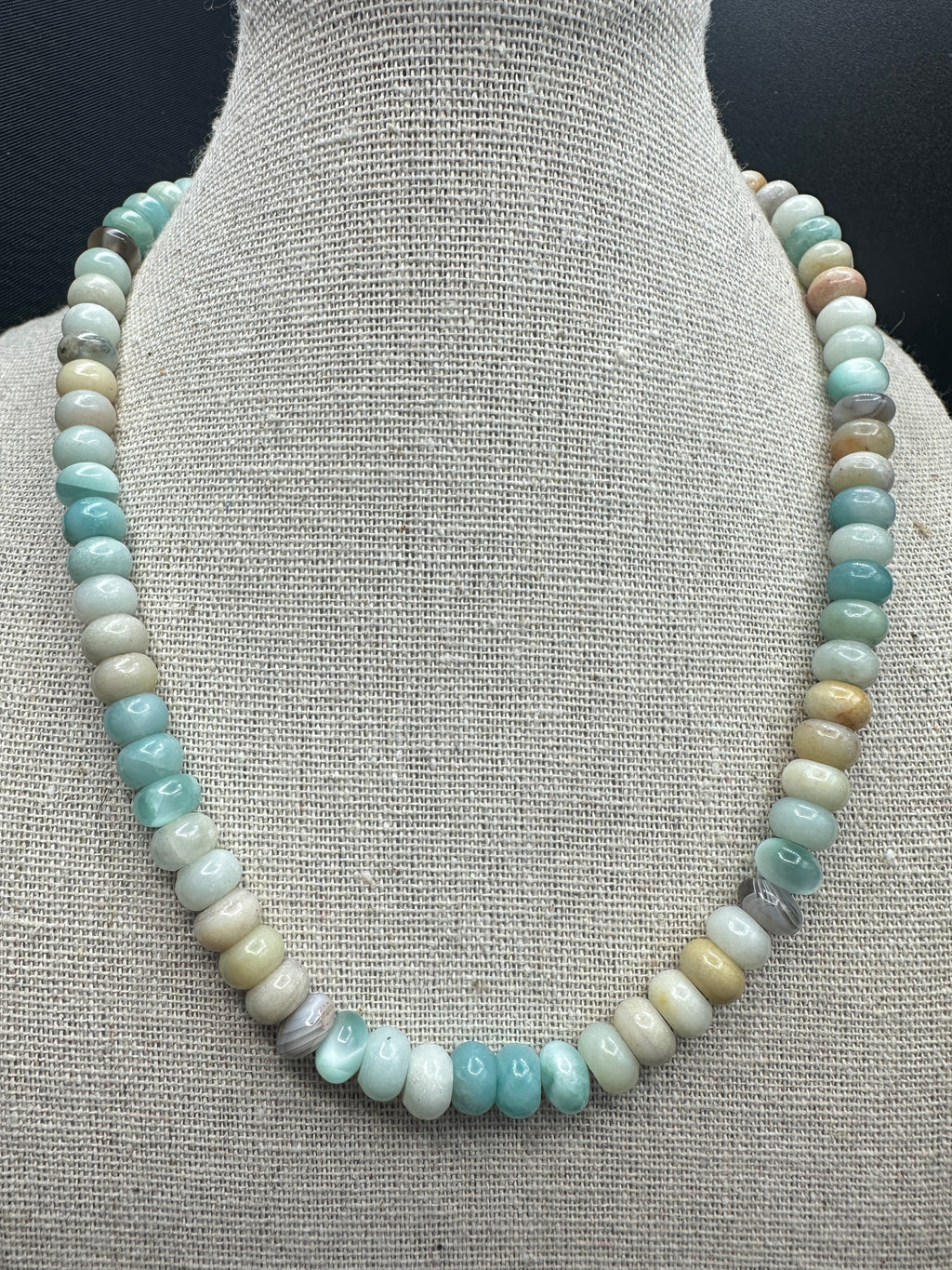 Seafoam Glow Necklace